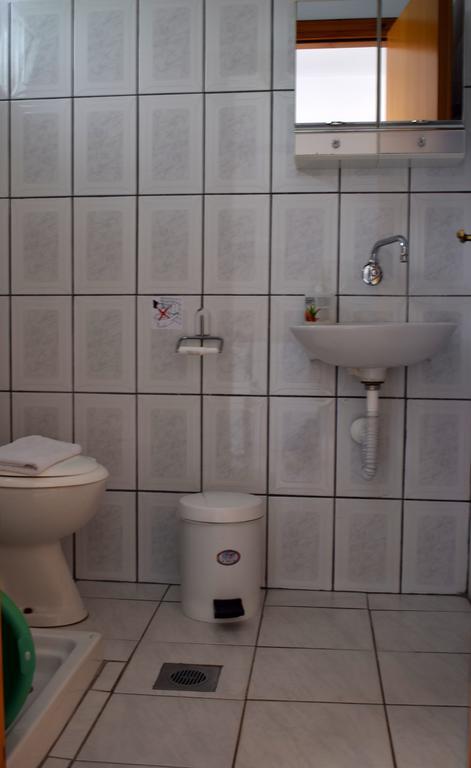 House Mantesos Apartment Koinira Ngoại thất bức ảnh