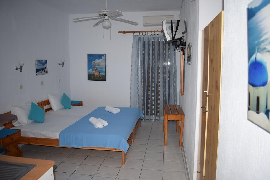 House Mantesos Apartment Koinira Ngoại thất bức ảnh
